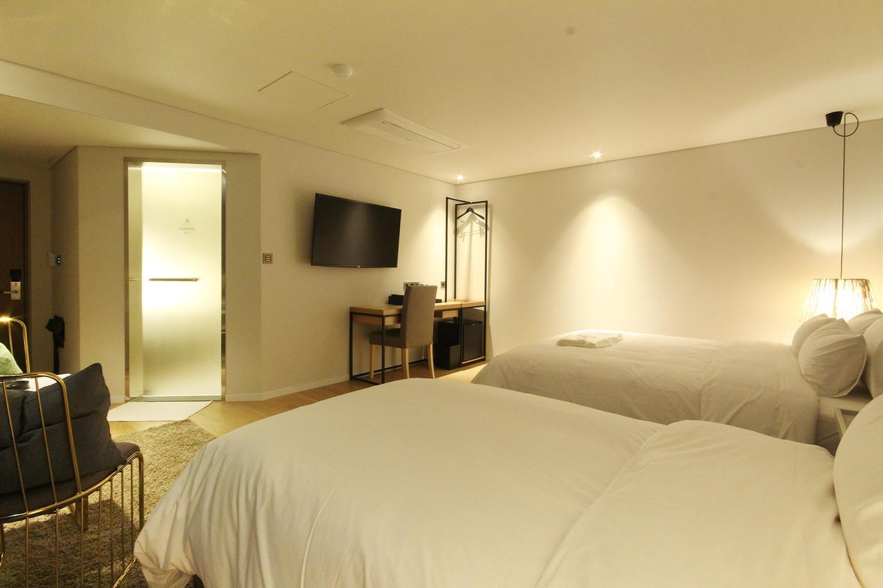 Hotel Londoner Hwamyeong Puszan Kültér fotó