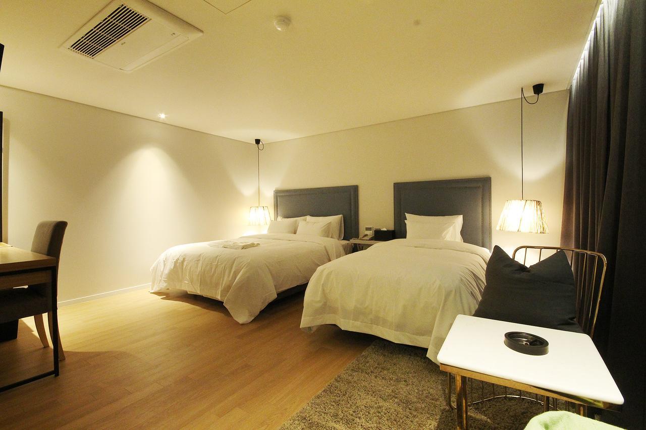 Hotel Londoner Hwamyeong Puszan Kültér fotó